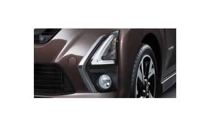 ニッサン デイズ【B43W B44W B45W B46W B47W B48W】　クロームフォグランプフィニッシャー(インテリジェントアラウンドビューモニター無車用)