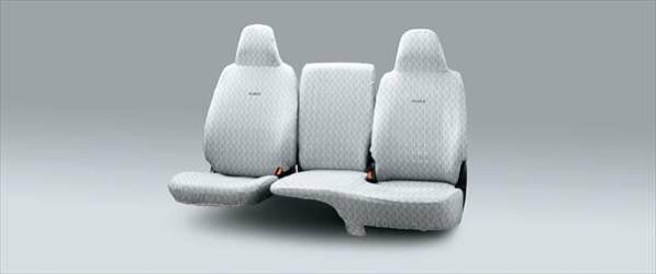 トヨタ純正用品　ハイエース　KDH200系 TRH200系　2020.05～　フルシートカバー（スタンダードタイプ） ※フロントシートのみ　要適合確認　08215-26692｜MAP-S