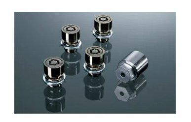 トヨタ ホイールロックセット 08456-00550 美品 ランドクルーザー TOYOTA トヨタ 純正 キー付ホイールナット 1