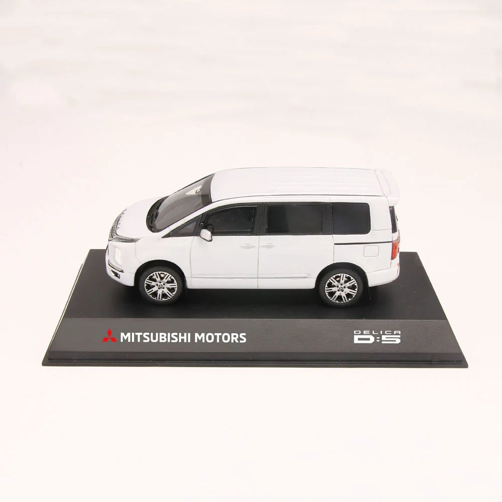 楽天市場】京商オリジナル 1/43 三菱 デリカ D:5 (ホワイト