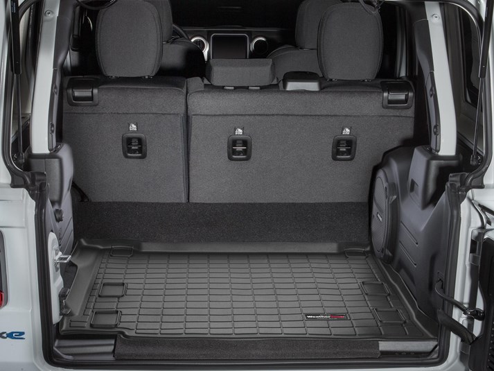 【WeatherTech/ウェザーテック正規輸入元】JEEP(ジープ) Wrangler 4xe(ラングラー・フォーバイイー)（2021～2024年）カーゴライナー/ラゲッジマット（ブラック）｜APdirect
