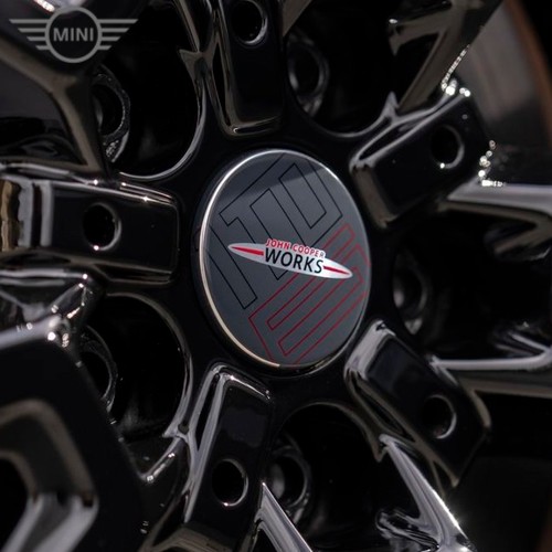 MINI純正 フローティング センター キャップ (1to6 Edition) (直径 56mm) 4個セット (F56LCI)｜APdirect