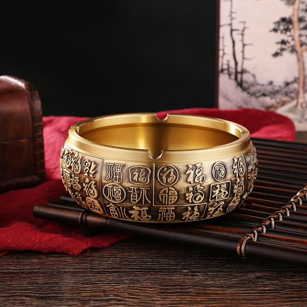 中国製の御膳上等金管楽器製浮彫り家兎灰皿リビングルームホテルライト御膳上等朦々たる百福灰皿銅かざり付ける品