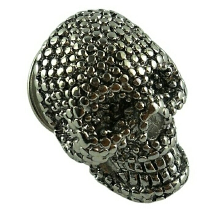 undercover スカル　ブローチ　バッジ undercover アンダーカバー スカル シルバー ブローチ ピン バッチ