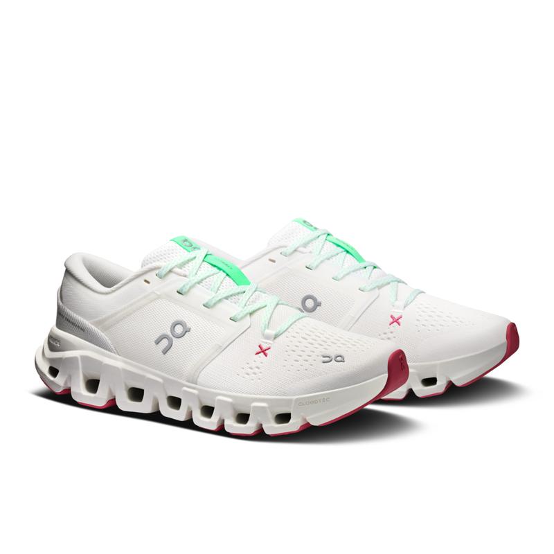 ウィメンズ On Cloud X5 トレーニングシューズ オン クラウド エックス5 3WG30060969 26faon 716on(3wg30060969)|アップルスポーツ 店