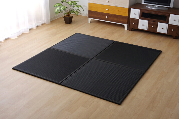 イケヒコ 水拭きできる ポリプロピレン 置き畳 ユニット畳 「スカッシュ」 ブラック 82&times;82&times;1.7cm(6枚1セット) 軽量タイプ シンプル ブラック 8611130【代引き不可】【北海道沖縄離島は配送不可】-お取り寄せ品-｜パソコンパーツのアプライド