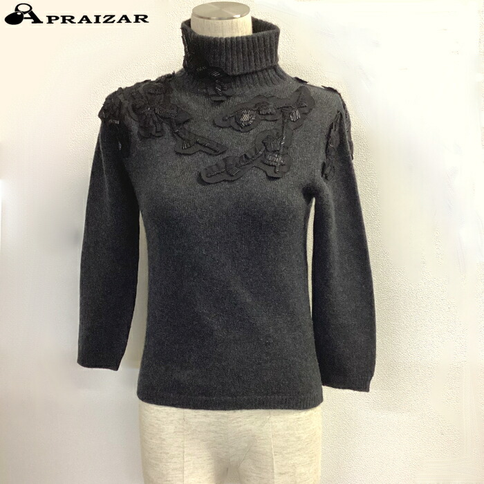 PRADA - プラダ 23AW P24R1A ロゴ刺繍カシミアニット レディース