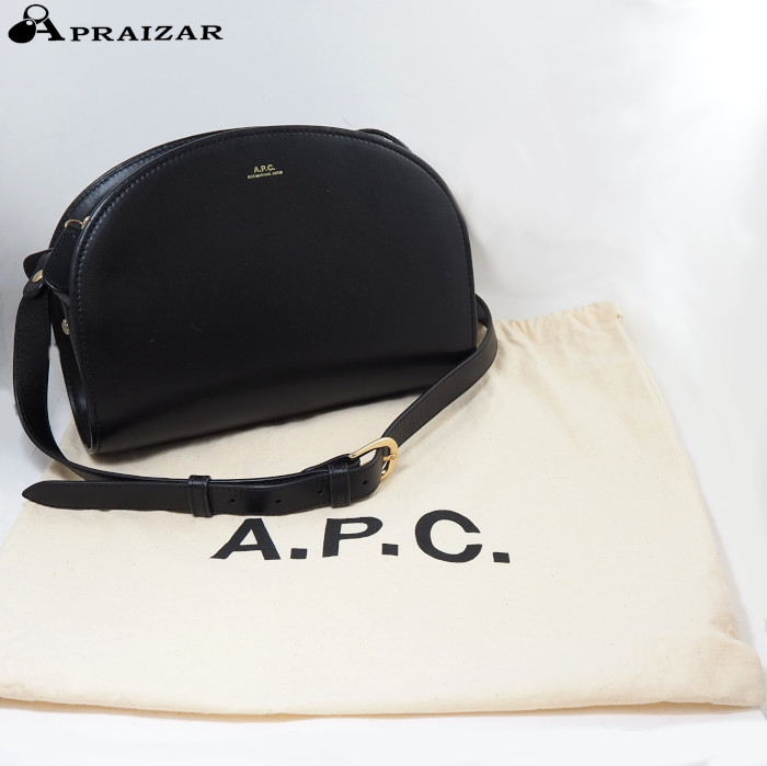 【未使用級】A.P.C. ショルダーバッグ Demi-Lune ハーフムーン 黒 Demi-Lune ミニバッグ｜バッグ｜A.P.C. | アーペーセー日本公式