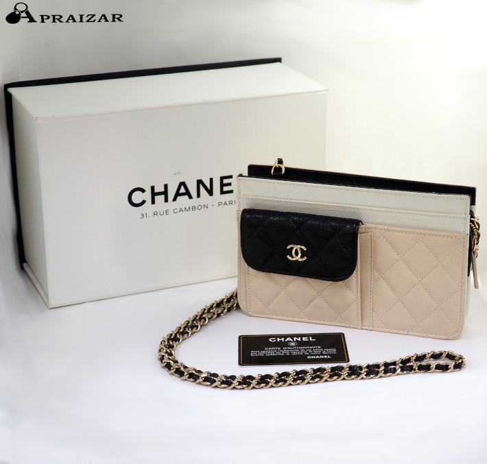 CHANEL シャネル レザー チェーン ウォレット ショルダーバッグ ベージュ/ホワイト/ブラック ギャランティカード・ケース付  [中古]
