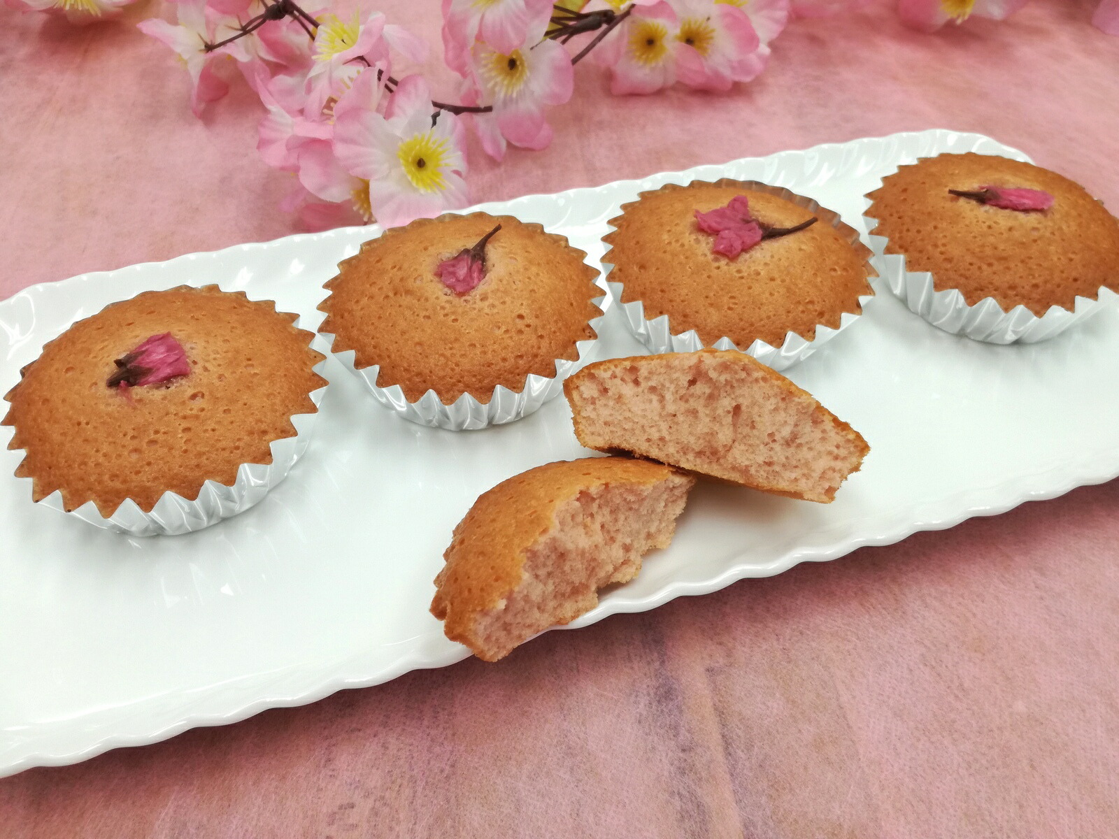 楽天市場 桜スイーツ材料桜の花塩漬け ８０g国産 お菓子材料と道具の店えぷろん