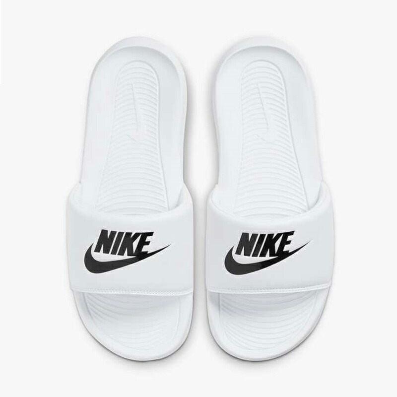 国内発★NIKE SLIDE VICTORI ONE★シャワーサンダル 履き心地◎ 国内発☆NIKE SLIDE VICTORI ONE☆シャワーサンダル 履き心地