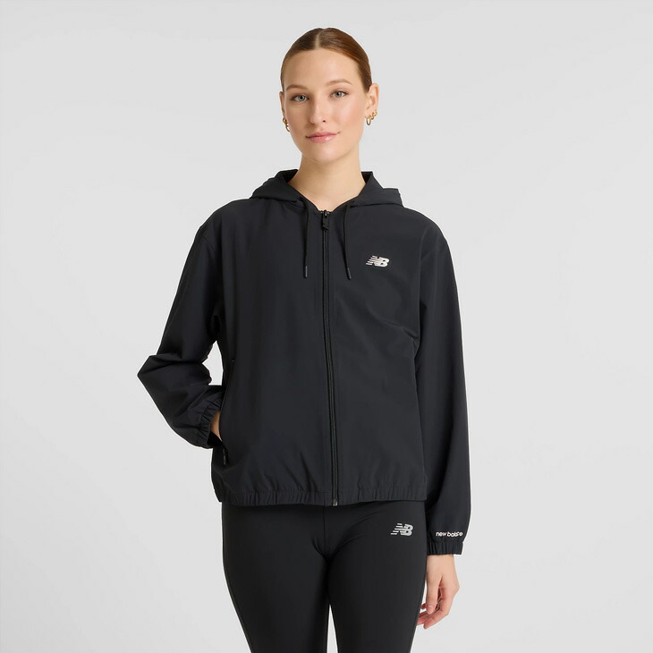 送料無料 ニューバランス ウィンドブレーカー 長袖 レディース Newbalance ストレッチウーブンジャケット フルジップ アウター 吸汗速乾 ドライ フード付き トレーニング フィットネス スポーツウェア 女性用 レディースウエア 黒 ブラック 服 ブランド アパレル/AWJ51503-BK