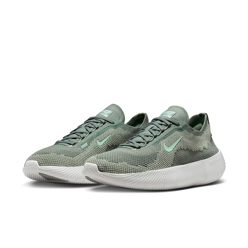 送料無料 ナイキ メンズ スポーツシューズ NIKE フリー 2025 ワークアウトシューズ トレーニング ランニング ジョギング ジムトレ フィットネス 男性 ローカット 運動靴 紳士靴 メンズ靴 大きいサイズ スニーカー ブランド nike FREE 2025 くつ/HF1078-300｜APWORLD