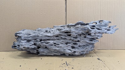 アクアＦ一般受け商いもの！【流木】穴あき流木 4番神戸店店卸し資産品