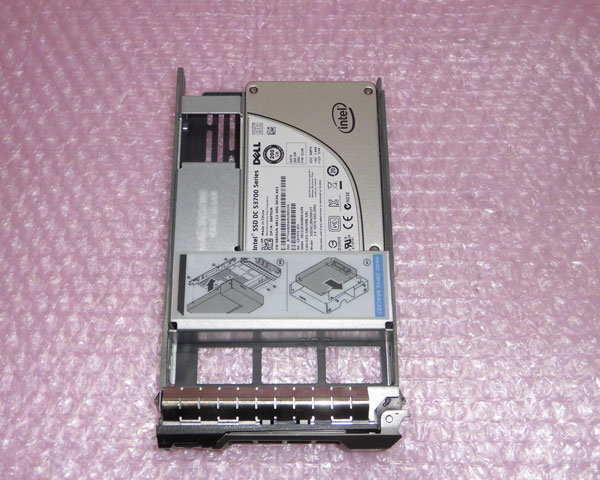 中古 DELL 06P5GN (intel SSD DC S3700 Series) SSD 200GB (キャリア 3.5インチ) 5,600円