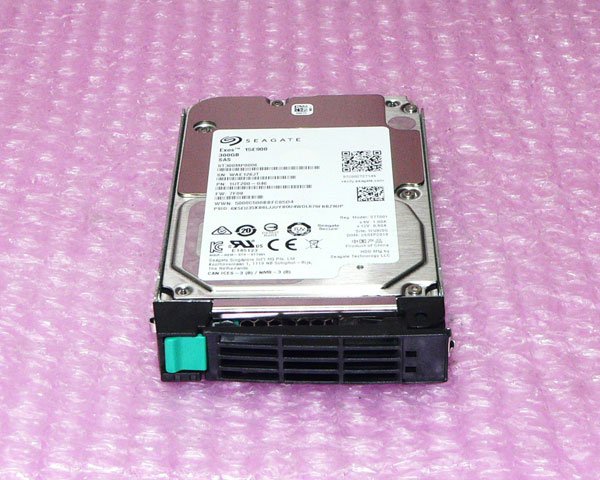 Seagate ST300MP0006 SAS 300GB 15K 2.5in HITACHIマウンター付き添い人 中古固定ディスク