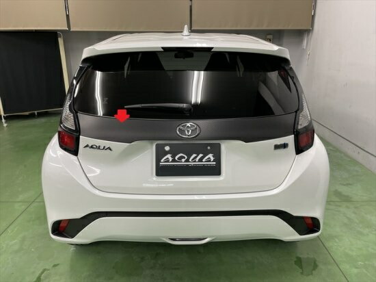 トヨタAQUA PK10系 リアガーニシュシート
