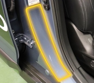 アウトバックBT系　センターピラープロテクションフィルム
