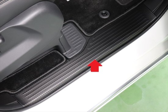 ステップワゴンRP6　フロントステップパネル傷防止シート