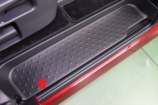 セレナC28　スライドドアステップパネル傷防止シート e-power｜ＡＱＵＡ-STYLE