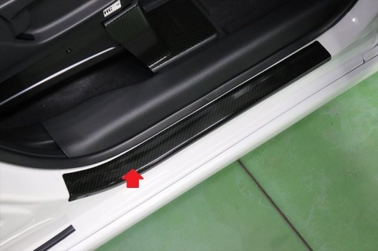 N-BOXカスタムJF5　ドアステップ傷防止シート｜ＡＱＵＡ-STYLE