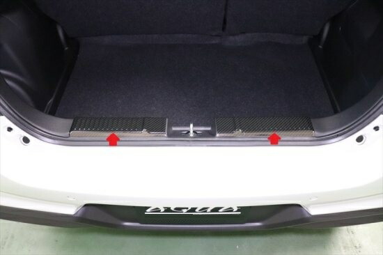 スイフトZCE系　バックドアステップパネルシート