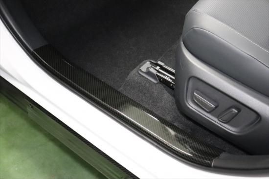 RAV4 60系　フロントステップパネル傷防止シート