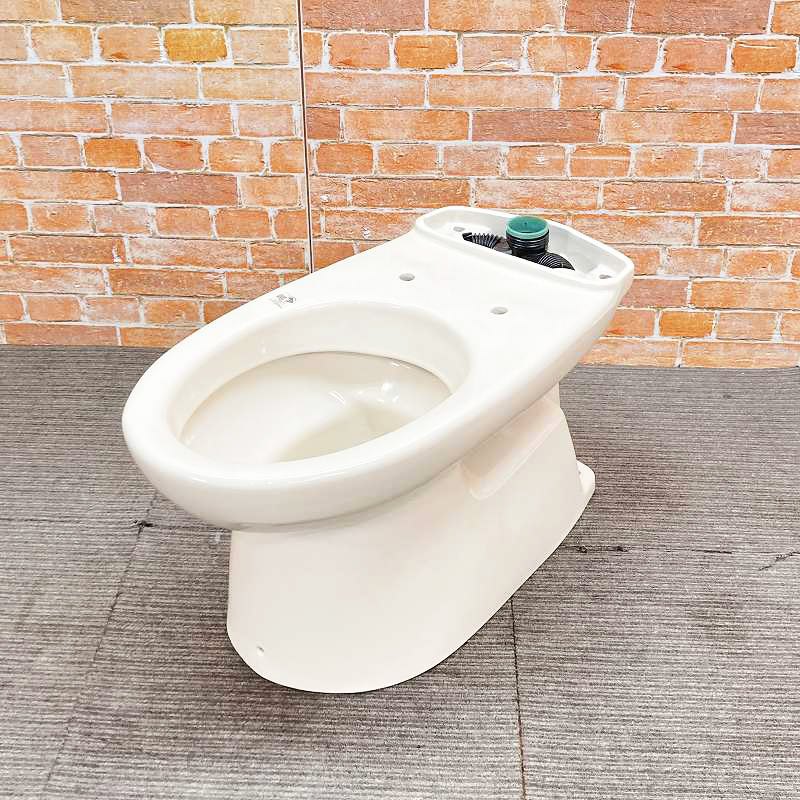 【中古品】【美品】 INAX (イナックス) Newベーシア 室内用便器室内用便器(床下水抜き)☆洋式室内用便器のみ 水抜き芯200粍 「C-270S」 #BU8(象牙色) BB