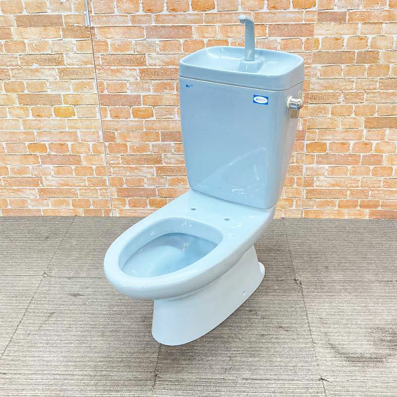 【中古品】【美品】 INAX (イナックス) トイレ 洋式便器 (床下排水) 「C-89S」 排水芯200mmと蓋型番「T-889」 一式セット #SB6(フォグブルー) 20C