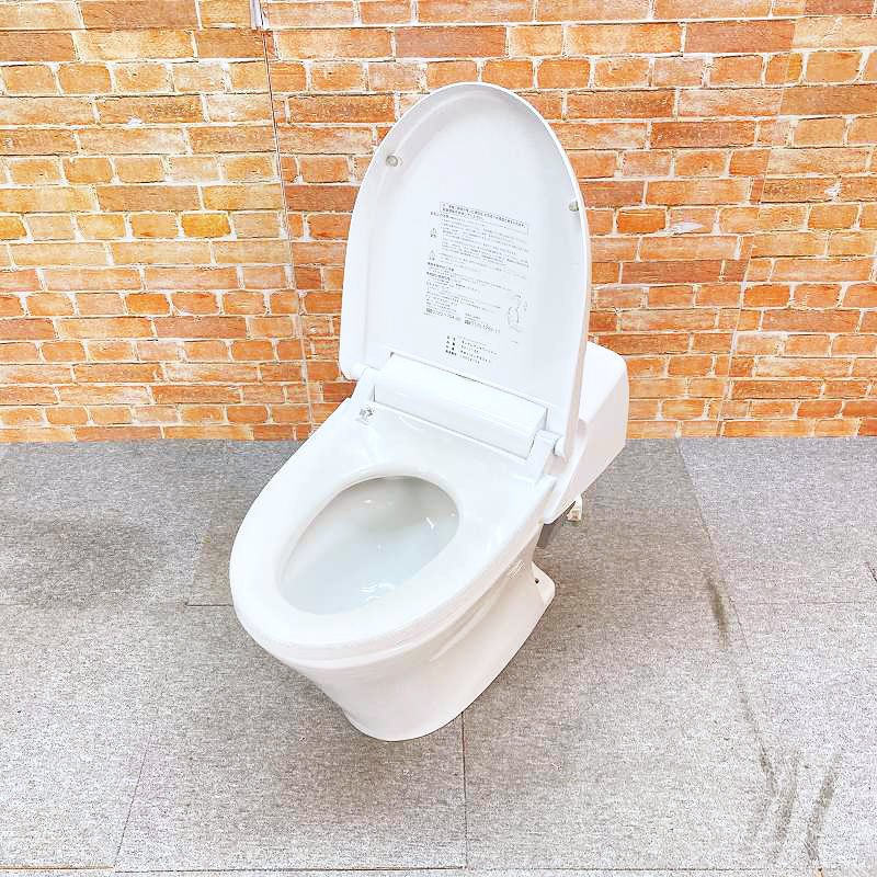 【中古品】【訳あり】 INAX(イナックス) 幼児用便器洋式室内用便器(床下水抜き) 「BC-901S」と貯蔵タンク受け答え一体型「DV-113X」 BW1(ピュアホワイト) 6E