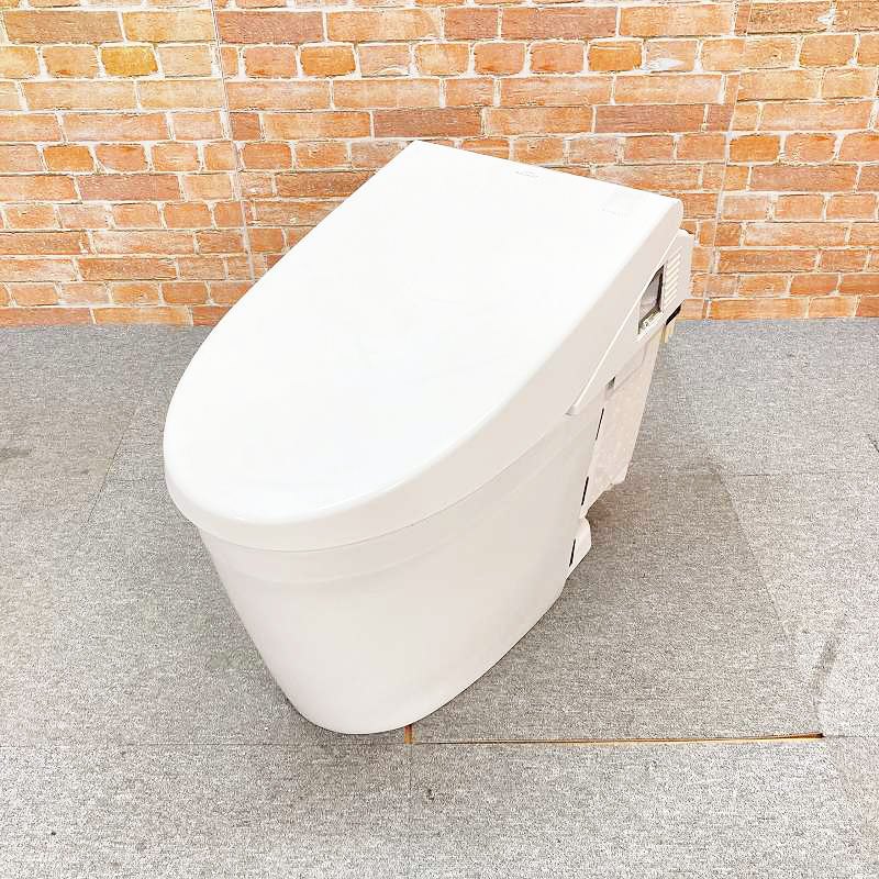 【中古品】【ジャンク取りまわし】 TOTO ネオレストAH1 室内用便器洋式幼児用便器(床下水抜き)「CS969B」とウォシュレット一体型貯蔵タンク「TCF9784」 #白いこと 10F