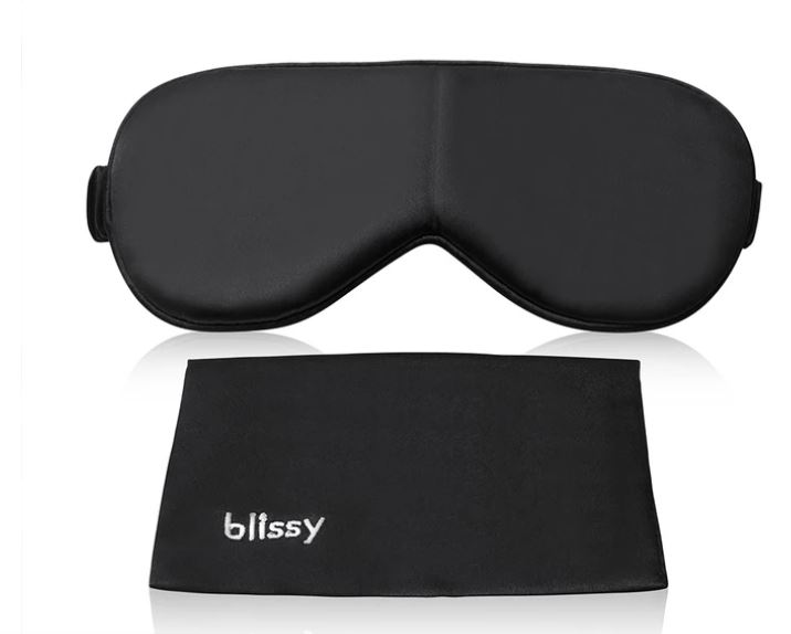 Blissy シルクアイマスク 黒いこと