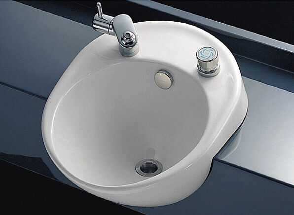 L595 + TL595AR \u003cBR\u003eＴＯＴＯ \u003cBR\u003e歯磨き器（歯磨き用どんぶり鉢）