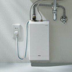 REA01A \u003cBR\u003eＴＯＴＯ \u003cBR\u003e室内用便器腕っこき小型灯し火温水器 湯ぽっと \u003cBR\u003e約1L飾りつけ手合い \u003cBR\u003e本体のみ