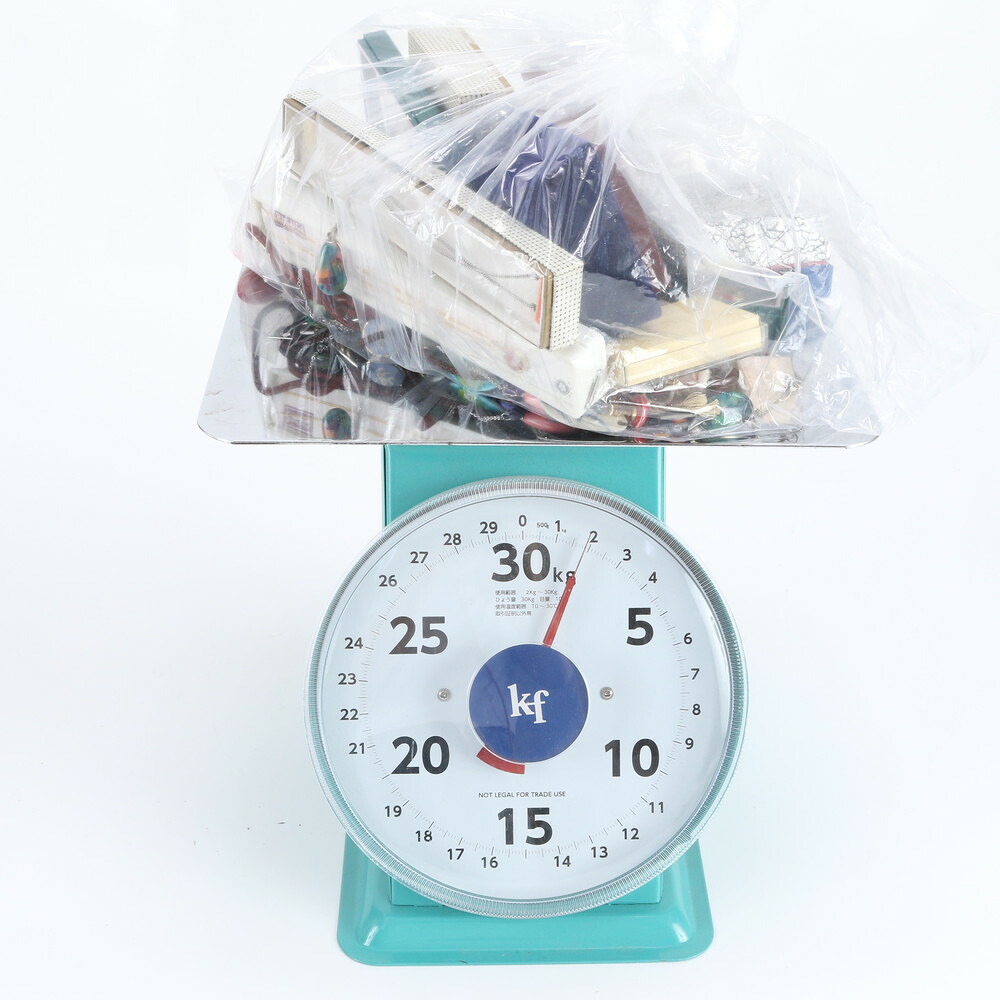 アクセサリー 大量 まとめ 総重量 約 1.9kg ジュエリー ネックレス ペンダント ゴールド シルバー ブローチ レディース REE DY2-3｜ブランドラコル