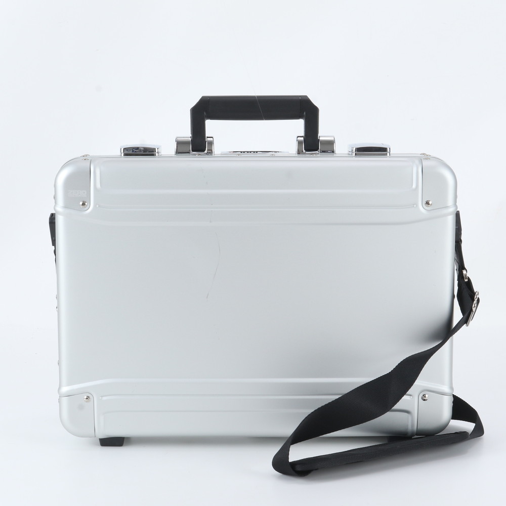 美品 ゼロハリバートン 2WAY アタッシュケース 斜め掛け ハードケース ブリーフケース 出張 ショルダー A4 メンズ WWM EK56-7｜ブランドラコル 14,839円
