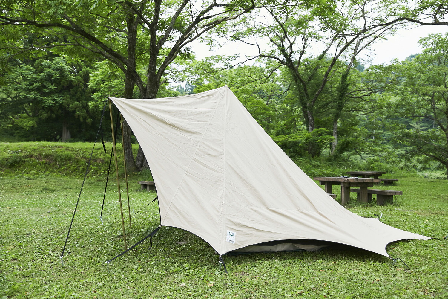エスボ Esvo ワンポールテント 240 コットンテント Bedouin グランピングテント Bedouin アウトドア ピラミッドテント アキタニア 240 エスボ Esvo ワンポールテント 240 コットンテント Bedouin グランピングテント Bedouin アウトドア ピラミッドテント アキタニア 240