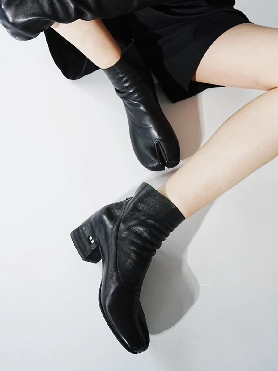 8LS03_未使用 ユウコイマニシ 足袋 ショートブーツ KURO 黒 38 楽天市場】【2025年秋冬再入荷】yuko imanishi + 737038 KURO BL