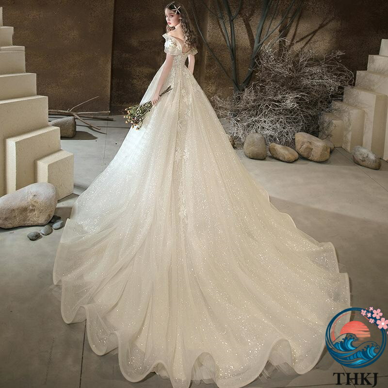 【全品2点で5%OFF】ウェディングドレス 花嫁 二次会 ウエディングドレス 結婚式 ロングドレス Aラインドレス オフショルダー トレーン 海外挙式 披露宴 ブライダル 編み上げ 華やか