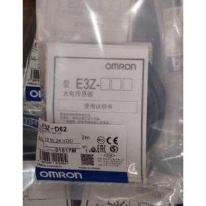 新品 OMRON/オムロン E3Z-D62 アンプ内蔵形光電センサー 6ヶ月保証