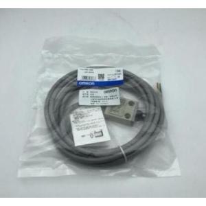 【新品★送料無料】10個入りセット OMRON オムロン D4C-1250 リミットスイッチ【６ヶ月保証】｜荒井ストア 20,590円