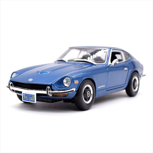 タイムセール！ダットサン 240Z クーペ 1971 グリーン 1/18 タイムセール！ダットサン 240Z クーペ 1971 グリーン 1/18 Time
