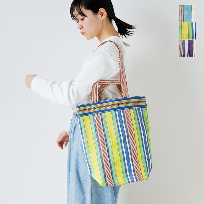 ヌキテパ　ne Quittez pas エンブロイダリーヌ　刺繍バッグ　ポーチ