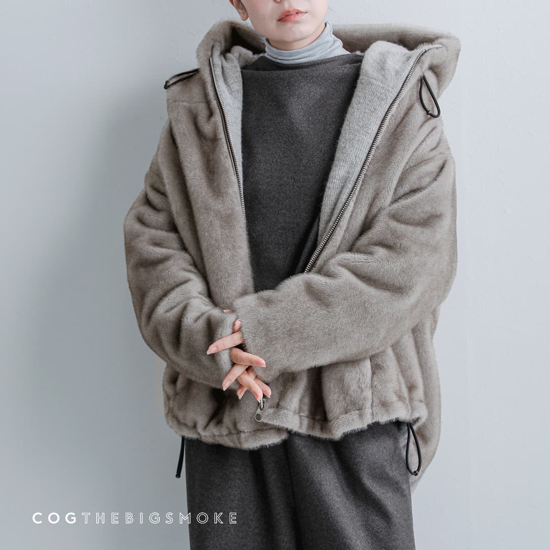 [2026aw新作]COGTHEBIGSMOKE コグザビッグスモーク エコミンク リバーシブル ジップフーディパーカー ODALIS ZIP PARKA 15802-266-1517-1 レディース 秋冬 ゆったり 暖かい 体型カバー カジュアル モード｜aranciato（アランチェート）