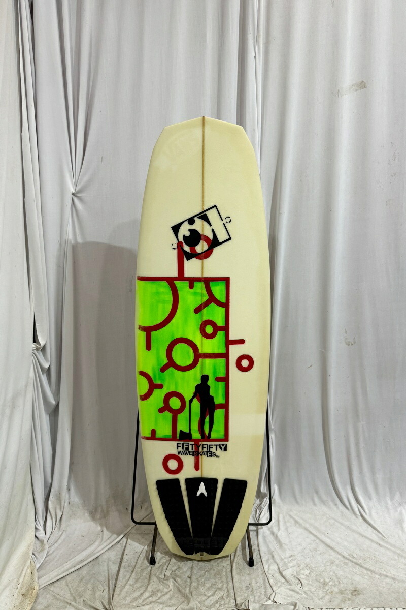 【中古】Fifty fifty wave skates (フィフティフィフティウェーブスケート) ショートボード [CLEAR×DESIGN] 5'0” サーフボード 27,300円