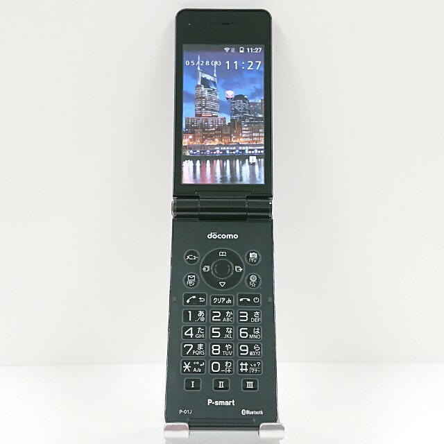 P-smart ケータイ P-01J ドコモ 黒いこと 貨物輸送無料 本体 c20220 【中古】