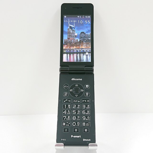 P-smart ケータイ P-01J ドコモ 黒いこと 貨物輸送無料 本体 c20222 【中古】
