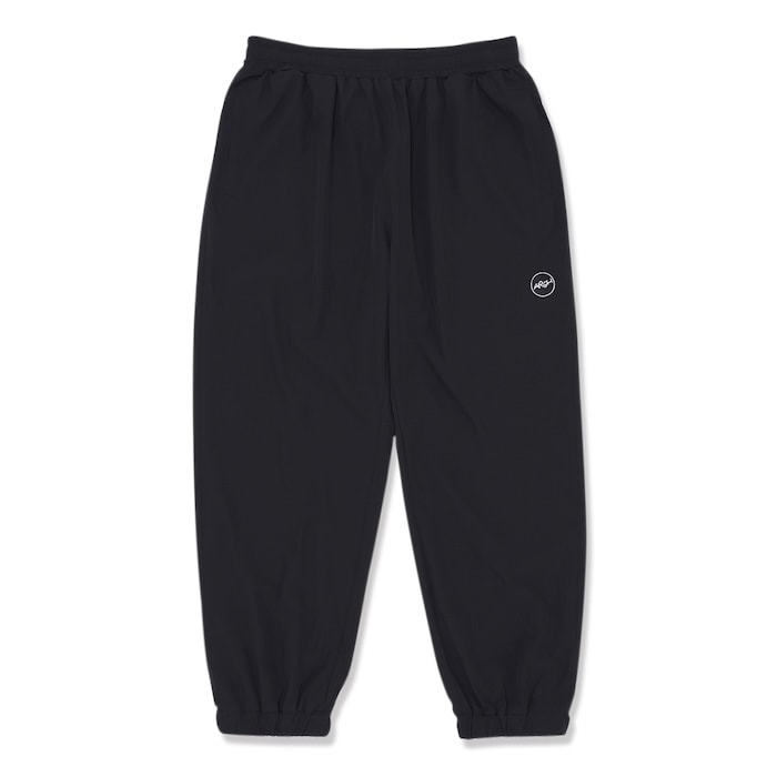 Arch lettered logo flexible pants【black】 アーチ バスケ パンツ