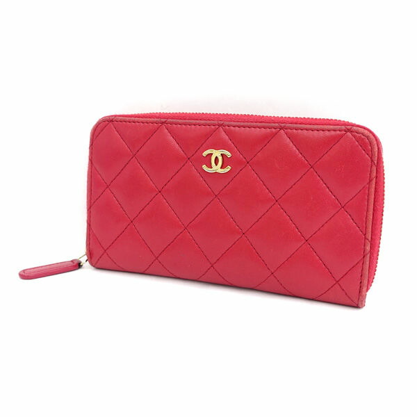 CHANEL / シャネル ◆子ヒツジ人はだ ラウンドジッパー紙入れ 赤いこと パウダーコンパクト 【紙入れ/サイフ/ウォレット/wallet/硬貨】 ブランド名【中古】