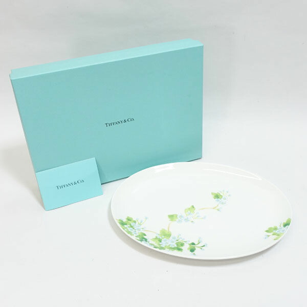 Tiffany &amp; Co. - 【カワイイ！】Tiffany&amp;Co ランチプレート　未使用　19cm NOTES Tiffany & Co. - 【カワイイ！】Tiffany&Co ランチプレート 未